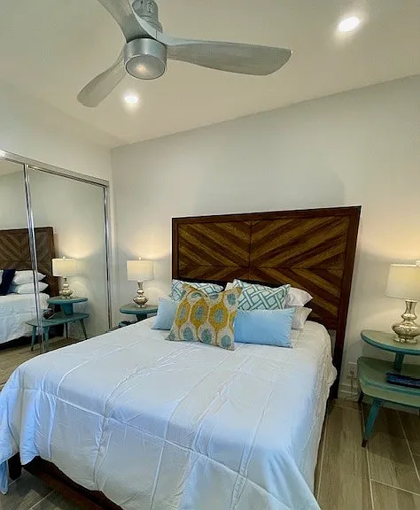 1730 Capri Cir — Photo 11