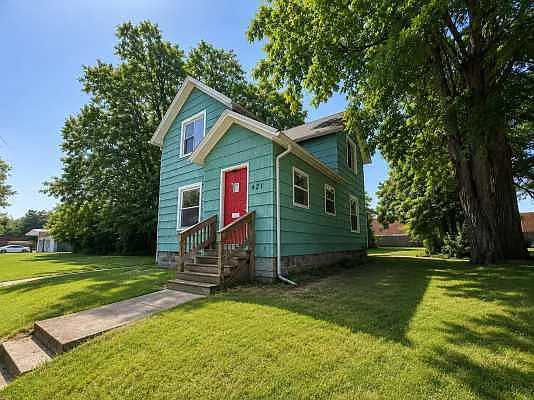 421 E Crosstown Pkwy