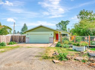 1257 6th St, Springfield, OR 97477