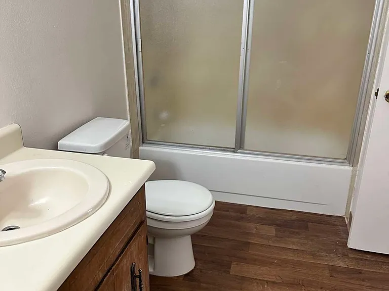 815 W Miner St #2 — Photo 3