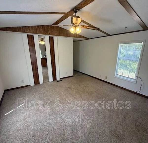 3568 Old Cedar Falls Rd #2 — Photo 3