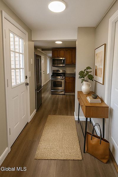3rd image of 1037 Roberta Road