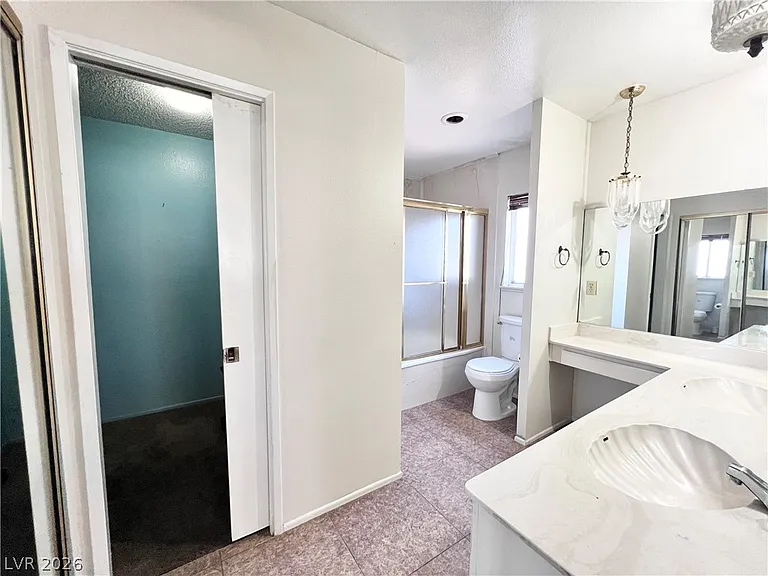 5009 Mesa View Dr — Photo 16