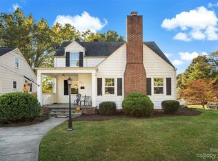 510 Mountain View St SW, Lenoir, NC 28645