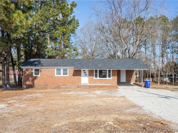 226 Odell Rd, Spring Lake, NC 28390