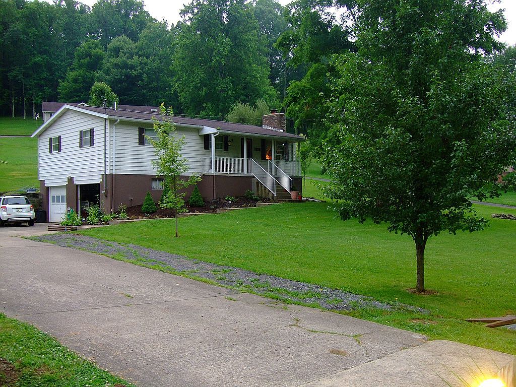 1126 Colfax Rd, Fairmont, WV 26554 Zillow