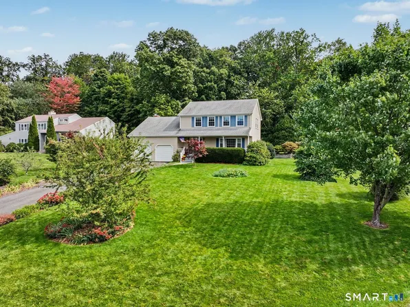 131 Hillside Lane, Monroe, CT 06468