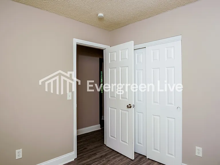 3241 Uvalde Ln NW — Photo 7