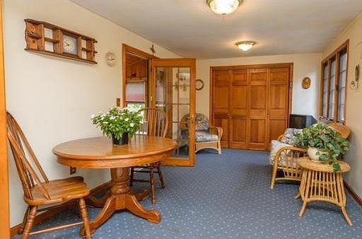 4th image of 118 Sunnyplain Ave