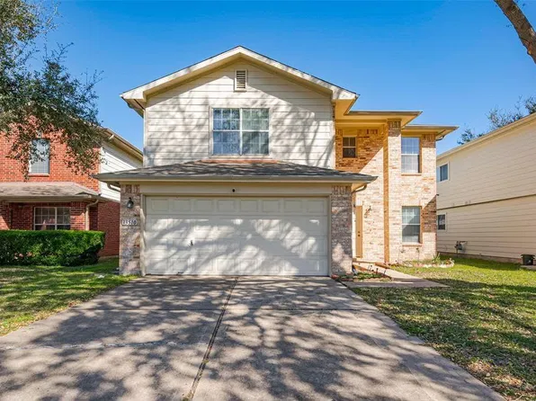 13510 Amber Lodge Ln, Houston, TX 77083