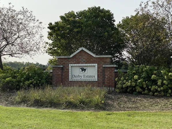 1301 Secretariat Dr, Genoa, IL 60135