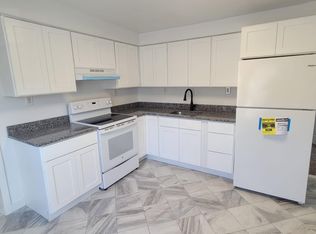 1014 Wood St #B, Scranton, PA 18508