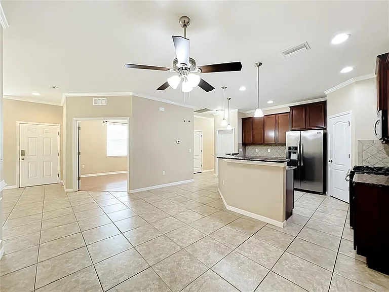 7434 Surrey Pines Dr — Photo 13