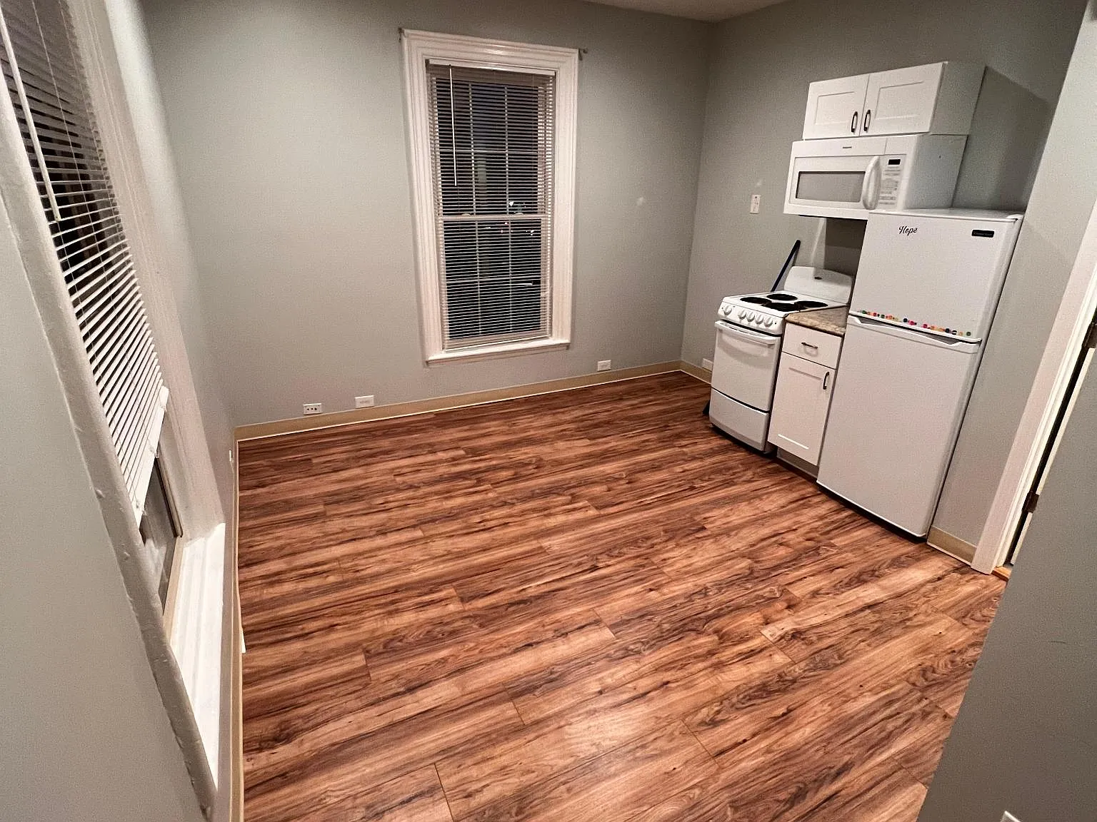 Studio, $1,250 — Photo 2
