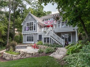 W302N6045 Spence Rd, Hartland, WI 53029