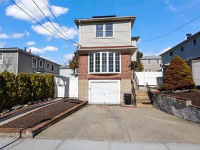 3937 Little Neck Parkway, Flushing, NY, 11363