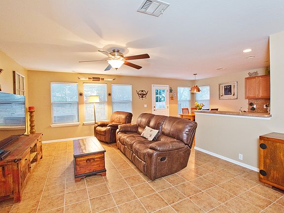 3rd image of 116 Hoot Owl Ln N