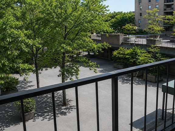 2nd image of 44 Washington St APT 307