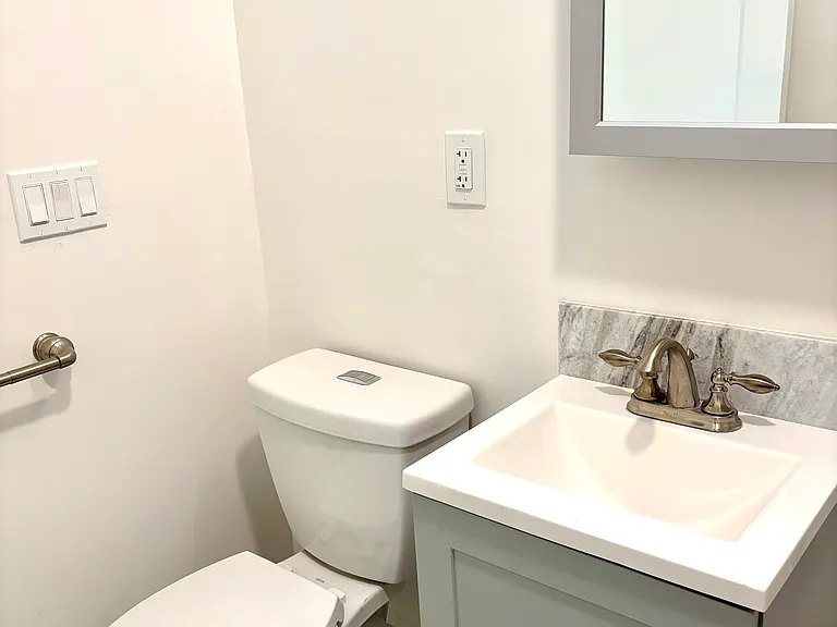 212 Woodland Dr — Photo 18