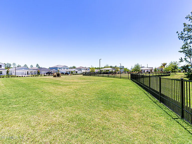 13019 Holsinger Blvd — Photo 65