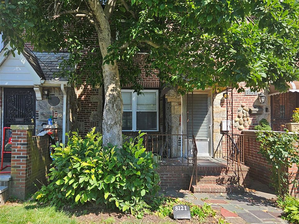 1st image of 8121 77th Avenue