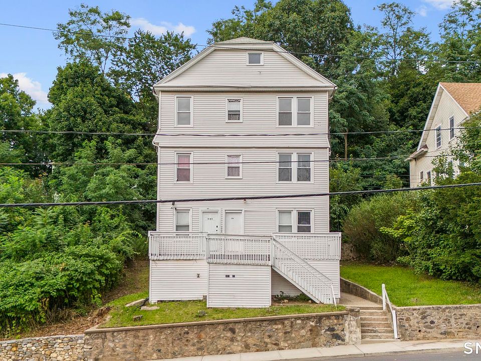 1st image of 121 Wolcott Street