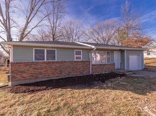 2405 E Willowbrook Rd, Columbia, MO 65202