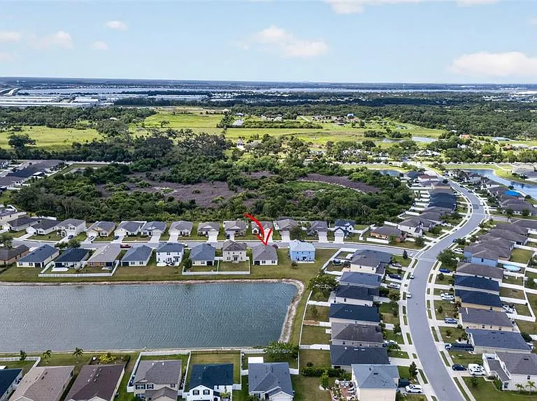 4042 Wayfarer Way — Photo 43