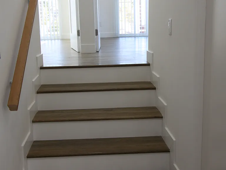 3711 Lomitas Dr — Photo 10