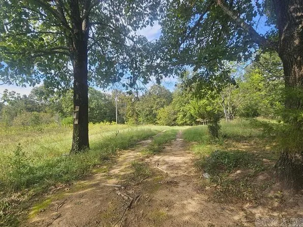 16-20 Fox Run Ln, Greenbrier, AR 72058