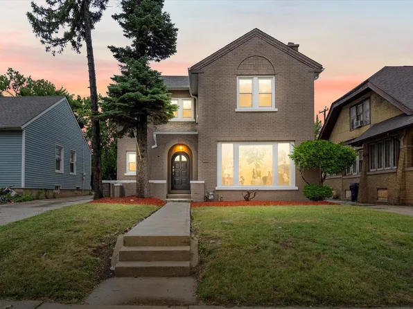 1719 West Capitol DRIVE, Milwaukee, WI 53206