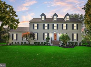 108 Paddock Dr, Columbus, NJ 08022