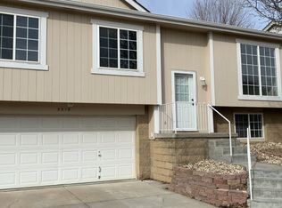 5310 S 190th Ter, Omaha, NE 68135