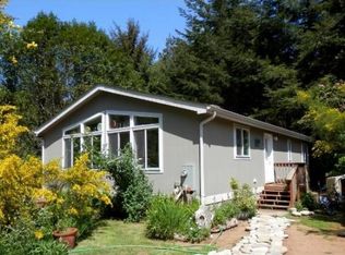 240 16th St, Port Orford, OR