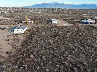 24 12th St SW, Rio Rancho, NM 87124