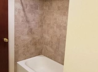 1148 Fish Hatchery Rd #B, Madison, WI 53715