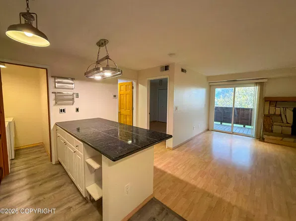 2200 Sentry Dr APT A20, Anchorage, AK 99507