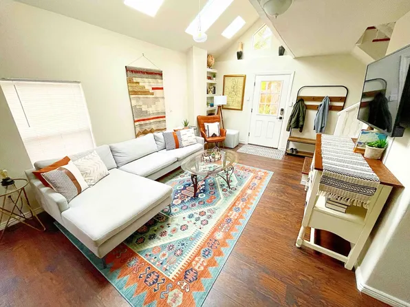 2630 N High St, Denver, CO 80205