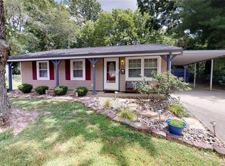 37 Scarlet Dr, Belleville, IL 62220