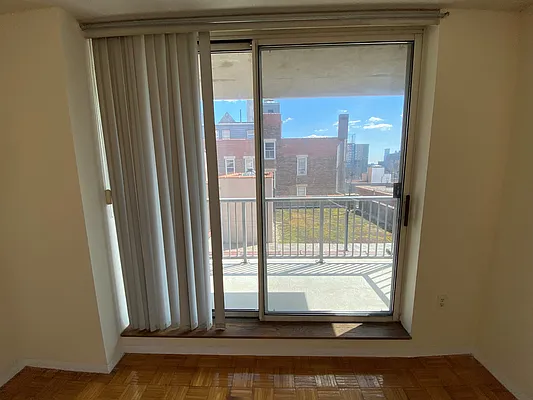 Rented by Nest Seekers International | media 28