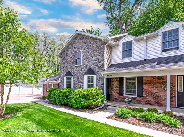 1812 Burrwood Cir, East Lansing, MI 48823