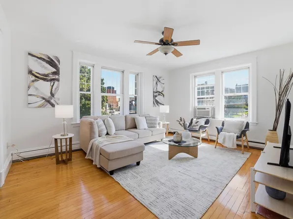 41 Chatham St APT 4, Worcester, MA 01609