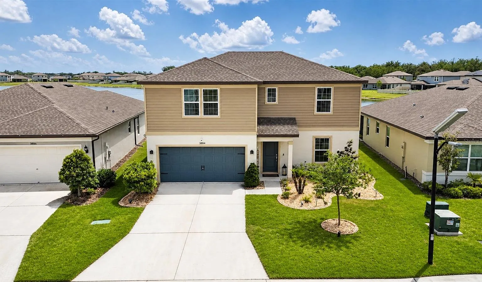 4 bed, 3.5 bath, 2890 sqft, $3,000 — Photo 1