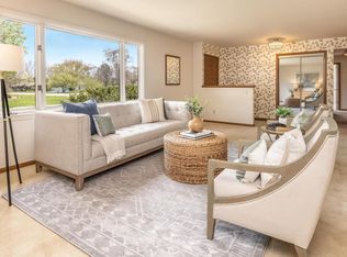 7415 N Bethmaur Ln, Glendale, WI 53209