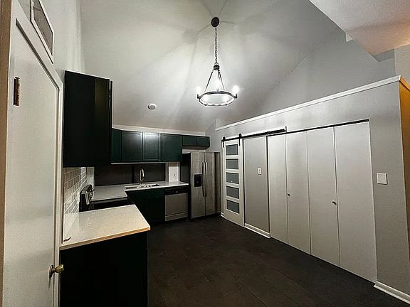 3rd image of 416 Atkins Rd