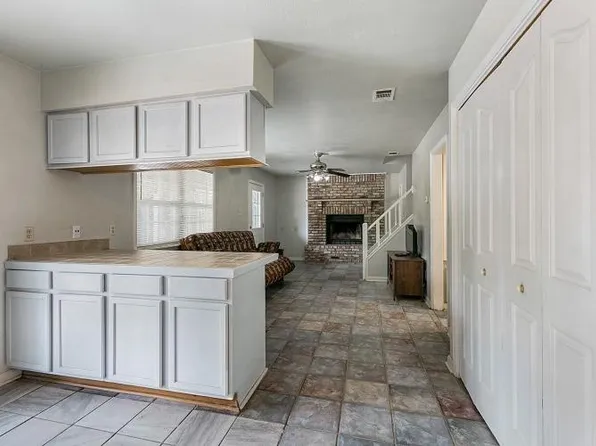 212 Francis St, Pass Christian, MS 39571