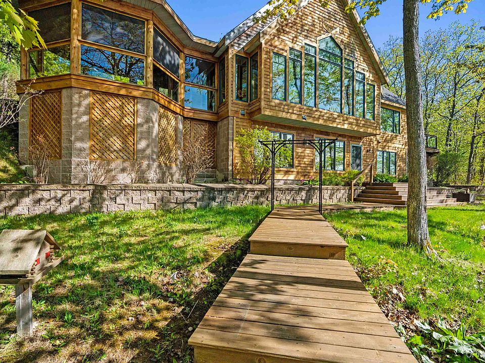 1st image of 50435 Nightingale Dr