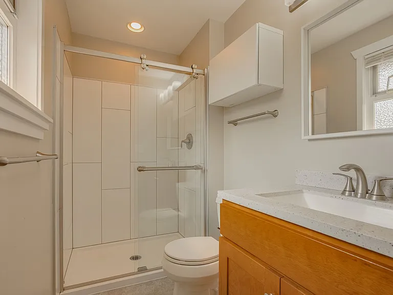 4409 S 292nd St — Photo 8