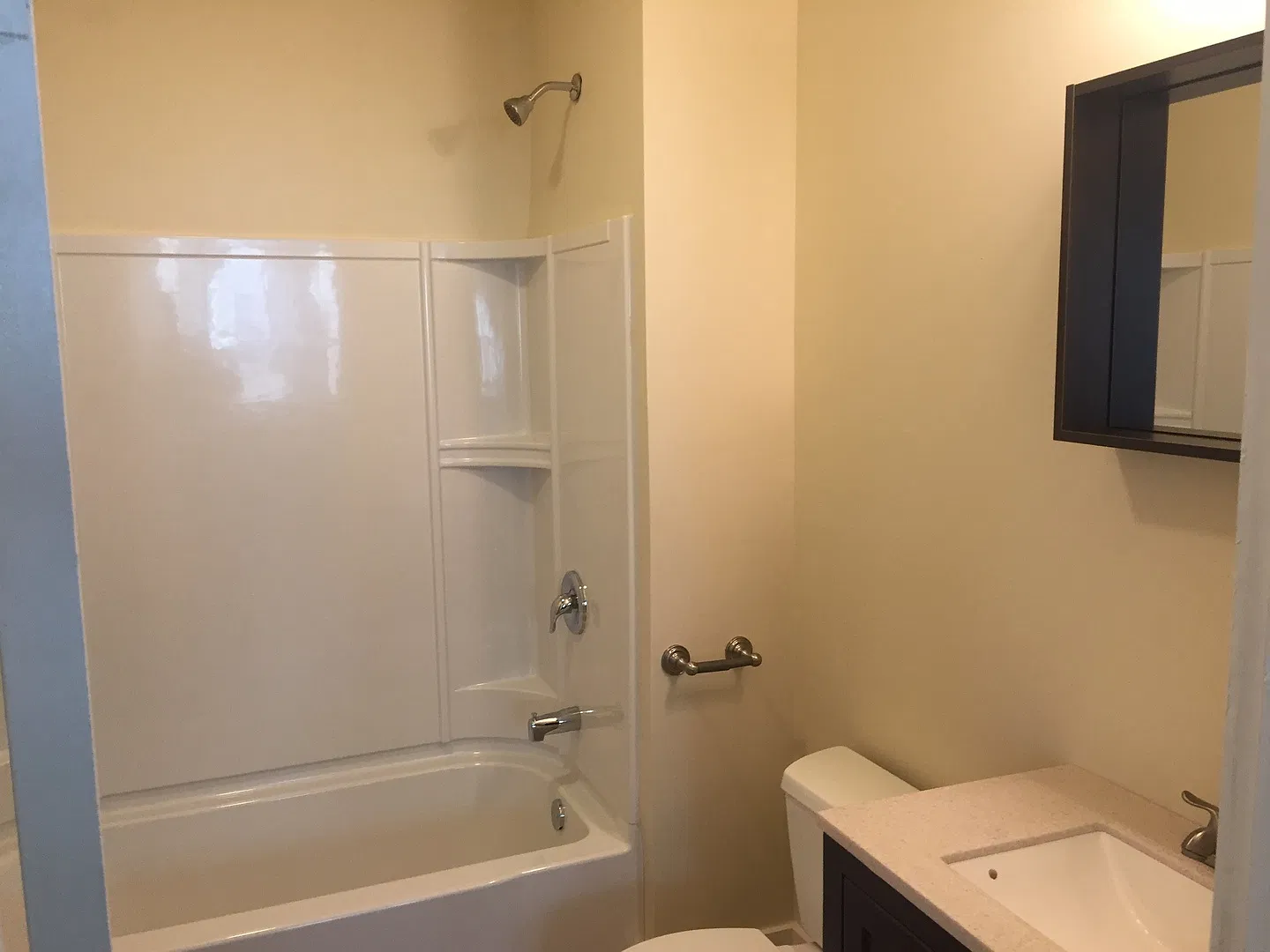 2564 N Humboldt Blvd — Photo 3