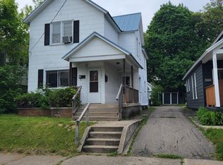 1101 3rd St NW, Grand Rapids, MI 49504